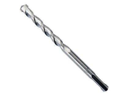 <h3>Caracter&iacute;sticas</h3>
<p>SDS - Sistema de encaixe r&aacute;pido<br />Broca confeccionada em a&ccedil;o 5140 SAE<br />Ligado cromo para beneficiamento (acabamento brilhante)<br />Dureza 49 a 51 HRc que proporciona mais resist&ecirc;ncia em menos desgaste em sua haste helicoidal<br />Revestida com &oacute;leo anti-corrosivo protetor<br />Encaixe SDS usinado com extrema precis&atilde;o<br />Ponta de v&iacute;dea (pastilha de metal duro) extremamente resistente<br />Grande durabilidade em aplica&ccedil;&otilde;es de alto impacto</p>
<p>&nbsp;</p>
<h3>Aplica&ccedil;&otilde;es</h3>
<p>Concreto bruto, granito, azulejo, rocha, alvenaria e pisos</p>
<p>&nbsp;</p>
<h3>Restri&ccedil;&otilde;es</h3>
<p>N&atilde;o indicada para a perfura&ccedil;&atilde;o de metais</p>
<p>&nbsp;</p>
<h3>Como usar</h3>
<p>Exer&ccedil;a leve press&atilde;o com a furadeira sobre a superf&iacute;cie o suficiente para avan&ccedil;ar a perfura&ccedil;&atilde;o e remover a poeira rapidamente<br />Durante a perfura&ccedil;&atilde;o, busque posicionar a broca em pontos que n&atilde;o atinjam o vergalh&atilde;o. Em todo caso, caso o vergalh&atilde;o esteja na dire&ccedil;&atilde;o do furo, opte ou por trocar o local da perfura&ccedil;&atilde;o ou utilizar uma broca de a&ccedil;o r&aacute;pido para cortar o vergalh&atilde;o<br />N&atilde;o aplique &aacute;gua durante a perfura&ccedil;&atilde;o. Al&eacute;m de dificultar a remo&ccedil;&atilde;o da poeira, pode comprometer a ponta de metal duro.<br />Se ainda for preciso remover a poeira durante a perfura&ccedil;&atilde;o, procure movimentar (gentilmente) a broca em funcionamento para dentro e fora do furo<br />N&atilde;o realize furos mais profundos que o comprimento do canal da broca. A broca poder&aacute; entortar ou at&eacute; mesmo quebrar, permanecendo presa no furo<br />Se porventura, a broca for utilizada em furadeiras com mandril de castanhas, fixe-a apertando firme os tr&ecirc;s pontos de fechamento. Jamais apenas um ponto</p>
<p>&nbsp;</p>
<table border=
